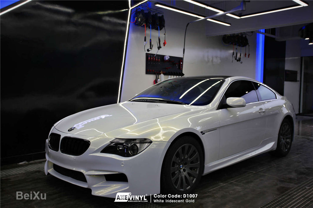 White Iridescent Gold Vinyl image 5