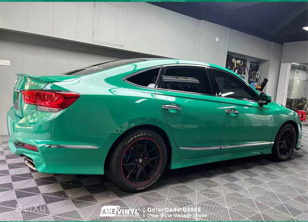 Ultra Gloss Vintage Green Vinyl image 4