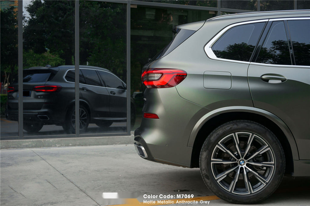 Matte Metallic Anthracite Grey Vinyl image 4