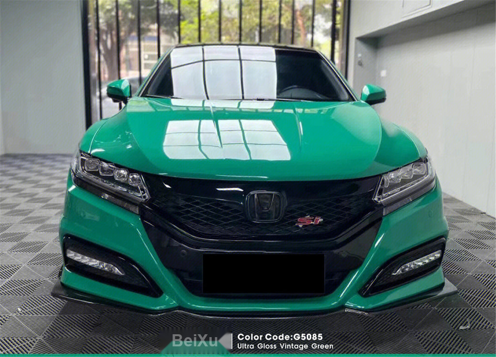 Ultra Gloss Vintage Green Vinyl alternate view